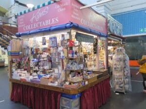 Kims Collectables shopfront
