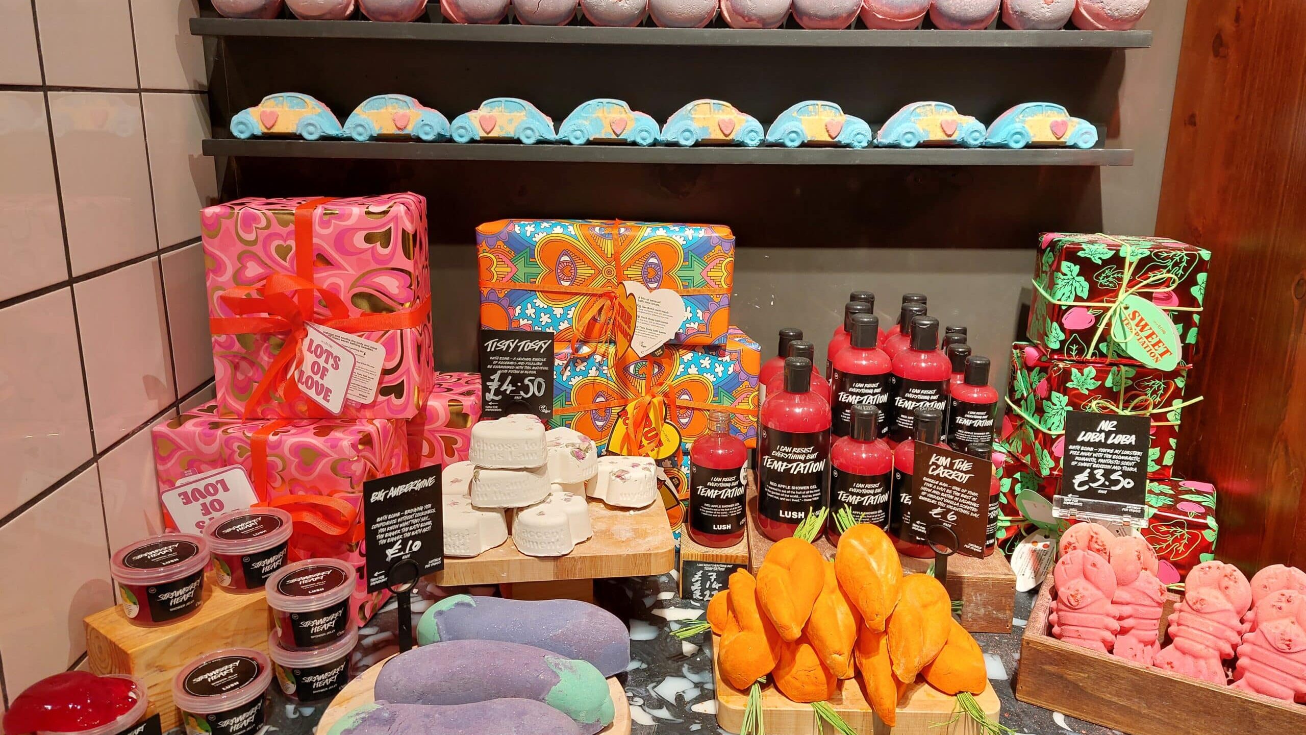 Buy your beau blissful bathing goodies from Lush